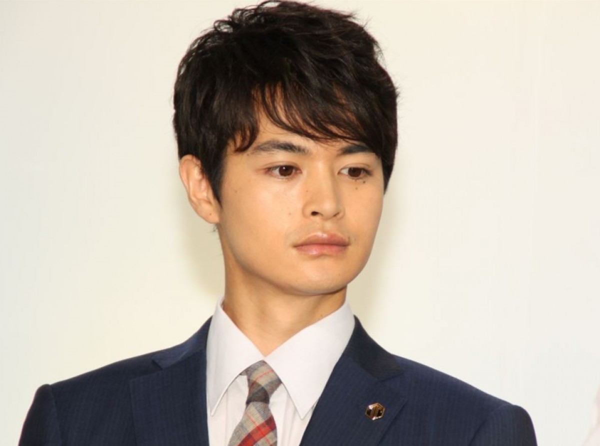 武井咲、強烈なセリフ回しに「変な汗がでます」主演ドラマで苦戦