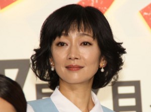 麻生祐未、『エイジハラスメント』制作発表記者会見にて