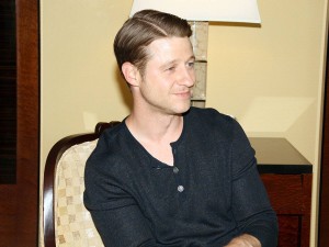 海外ドラマ『ゴッサム』でゴードン刑事を演じる、ベン・マッケンジー