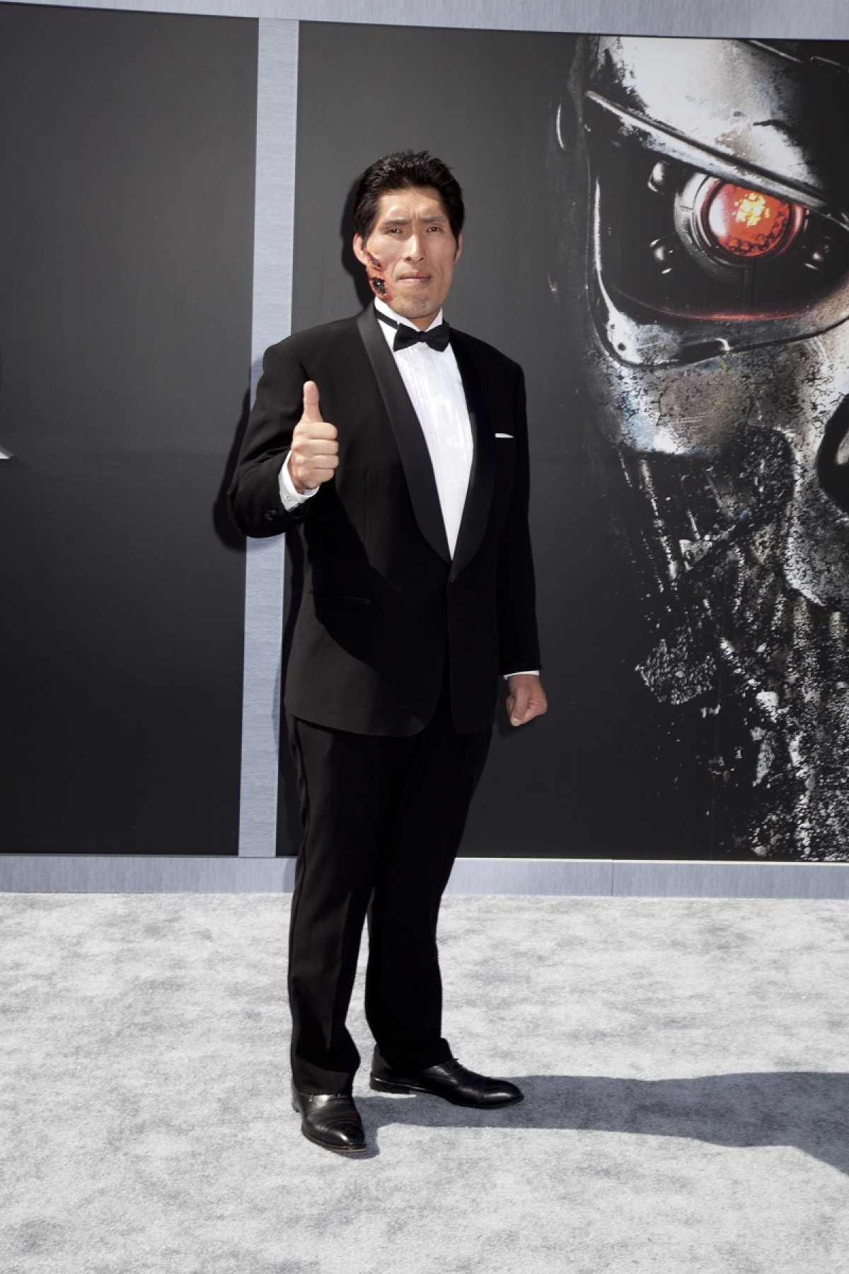 篠原信一とシュワちゃん、日米のターミネーターが対面！