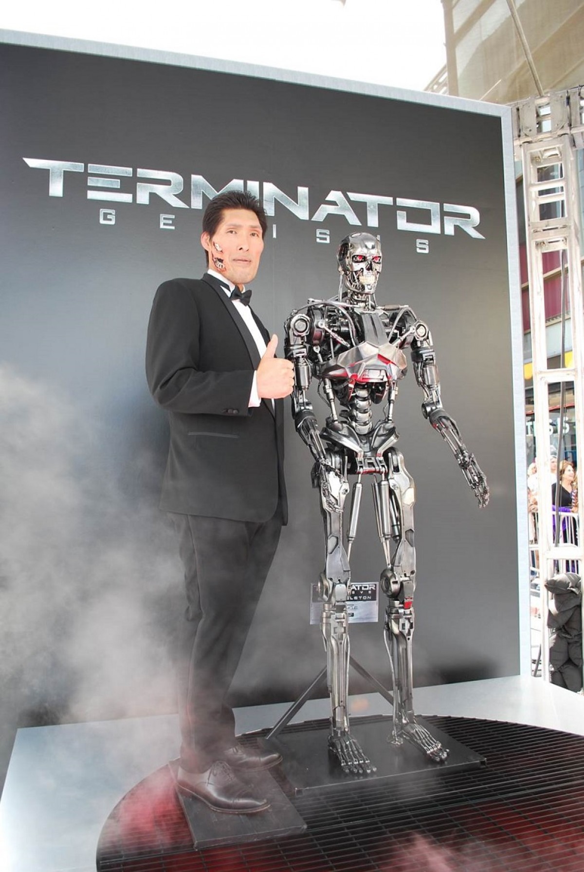 篠原信一とシュワちゃん、日米のターミネーターが対面！