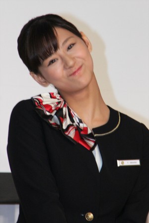 『ホテルコンシェルジュ』制作発表に登場した西内まりや