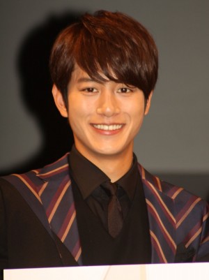 『アベンジャーズ／エイジ・オブ・ウルトロン』日本語版完成披露試写会に登場した溝端淳平