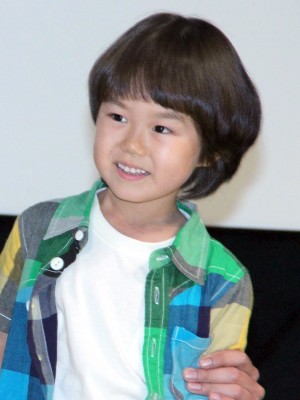 横山歩、TBS系連続ドラマ『37.5℃の涙』舞台挨拶にて