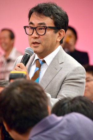 『真田丸』出演者発表会見に出席した三谷幸喜