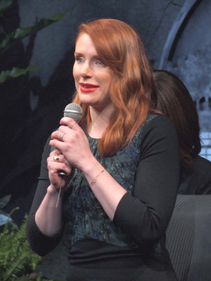 『ジュラシック・ワールド』キャスト来日会見に出席したブライス・ダラス・ハワード