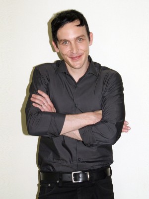 話題の海外ドラマ『GOTHAM／ゴッサム』で、“ペンギン”を務めるロビン・ロード・テイラー