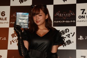 『バッドマン：アーカム・ナイト』発売記念イベントに出席した篠崎愛