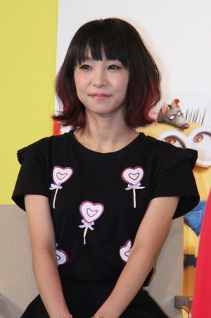 『ミニオンズ』吹替え版完成報告会見に登場したLiSA