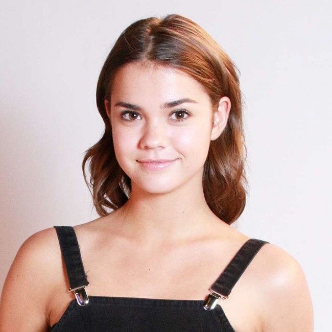 プロフィール用　『ティーン・ビーチ 2』マイア・ミッチェル　Maia Mitchell　201507