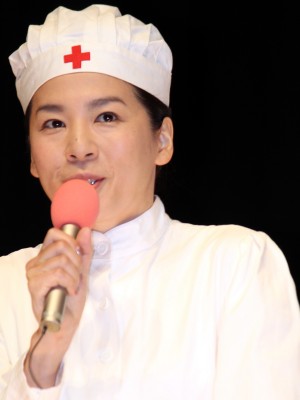 中島ひろ子、『レッドクロス～女たちの赤紙～』会見にて	