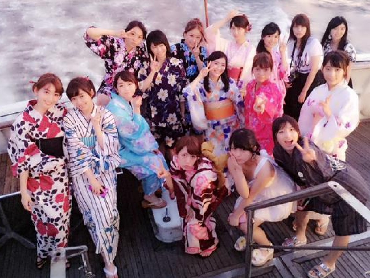 AKB48メンバー、隅田川花火大会に参加!