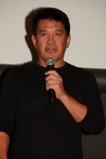 第28回「東京国際映画祭」記者会見に出席したブリランテ・メンドーサ監督
