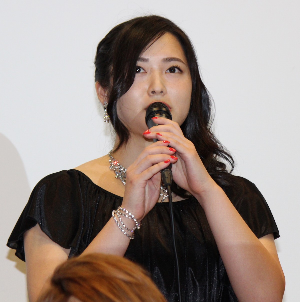 大山のぶ代、舞台『ダンガンロンパ』会見で肉声メッセージ　「また演じられて幸せ」