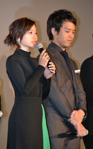 石原さとみ、三浦貴大『進撃の巨人 ATTACK ON TITAN』初日舞台挨拶に登場