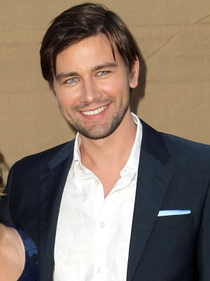 『REIGN／クイーン・メアリー』バッシュ（セバスチャン）役のトーランス・クームズ