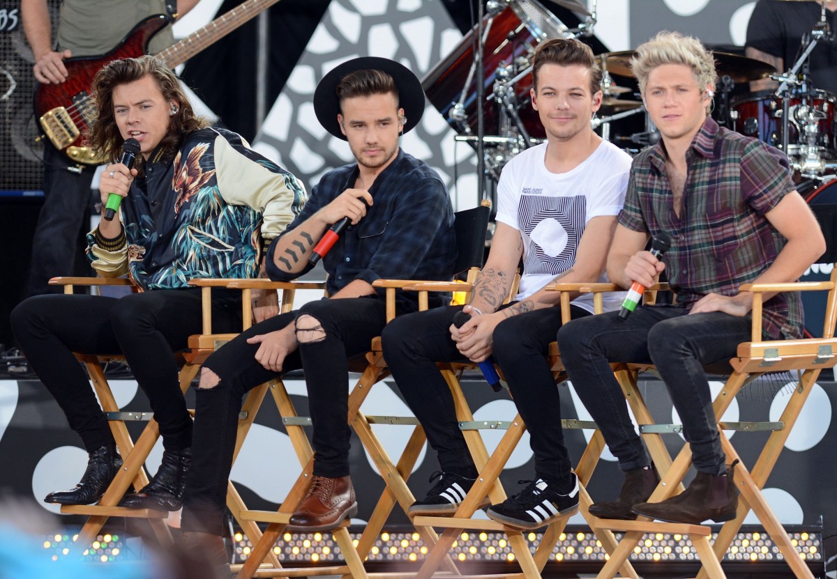 「1D」ルイ・トムリンソン、父親になることについて初めて言及「ワクワクしている」