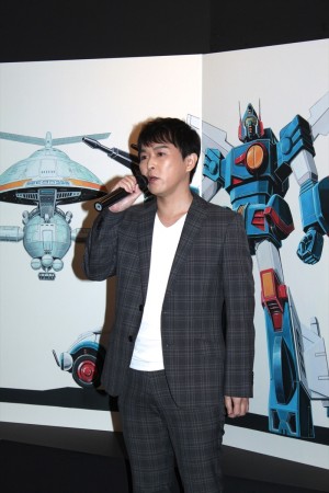 「メカニックデザイナー　大河原邦男展」に出席した保志総一朗