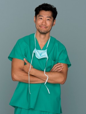 金曜ドラマ『コウノドリ』出演の平山祐介