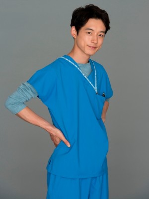 金曜ドラマ『コウノドリ』出演の坂口健太郎