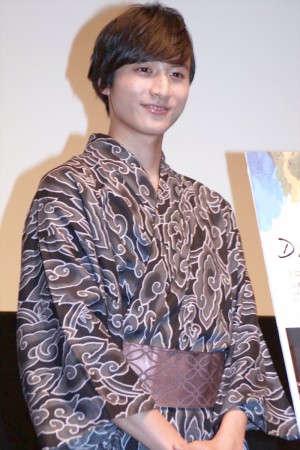 小関裕太、映画『Drawing Days』初日舞台挨拶に登壇　