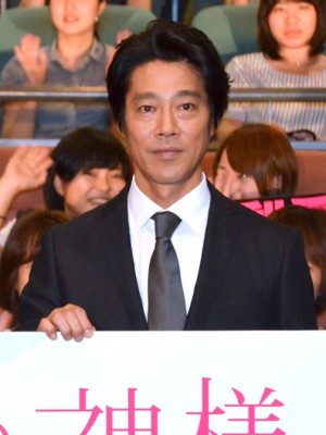 『リスクの神様』ファンミーティング　堤真一と戸田恵梨香が出席