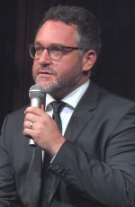 スター・ウォーズ9、『ジュラシック・ワールド』監督がメガホン