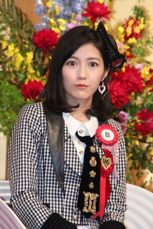 『あさが来た』主題歌アーティスト発表会に出席した渡辺麻友