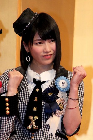 『あさが来た』主題歌アーティスト発表会に出席した横山由衣