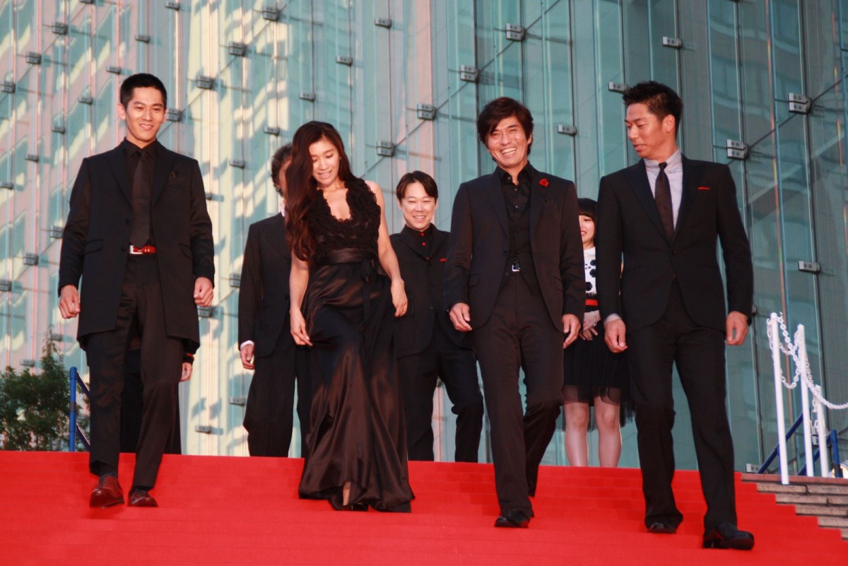 篠原涼子＆永山絢斗、“色々あって”10回以上キス 「嬉しかったです」正直な気持ち吐露