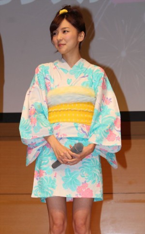 『みんな！エスパーだよ！～欲望だらけのラブ・ウォーズ～』配信記念イベントに出席した真野恵里菜