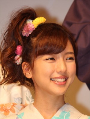 『みんな！エスパーだよ！～欲望だらけのラブ・ウォーズ～』配信記念イベントに出席した真野恵里菜