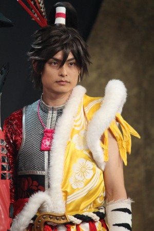 『戦国BASARA vs Devil May Cry』会見に出席した伊阪達也