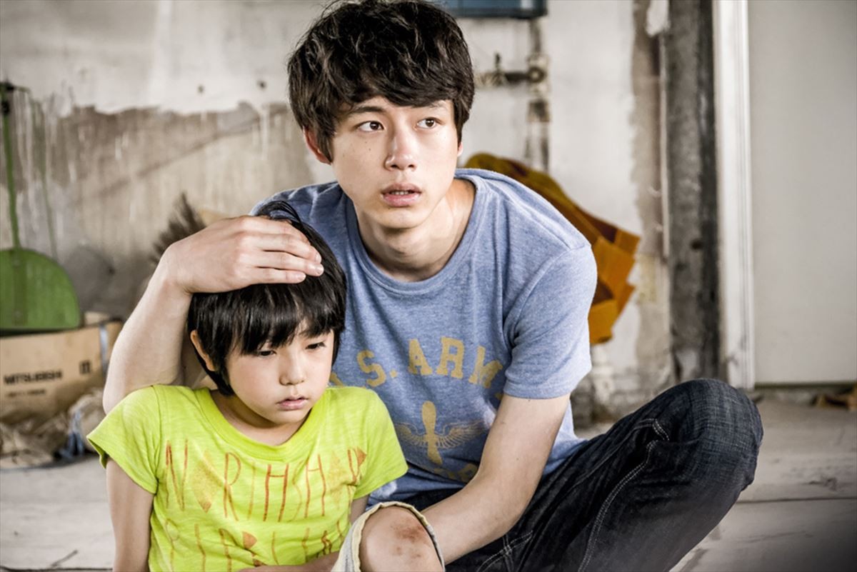 竹野内豊、『at Home』共演の坂口健太郎・黒島結菜を絶賛「将来が楽しみ」