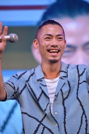 『高橋大輔 The Real Athlete』BD＆DVD発売記念イベントの様子