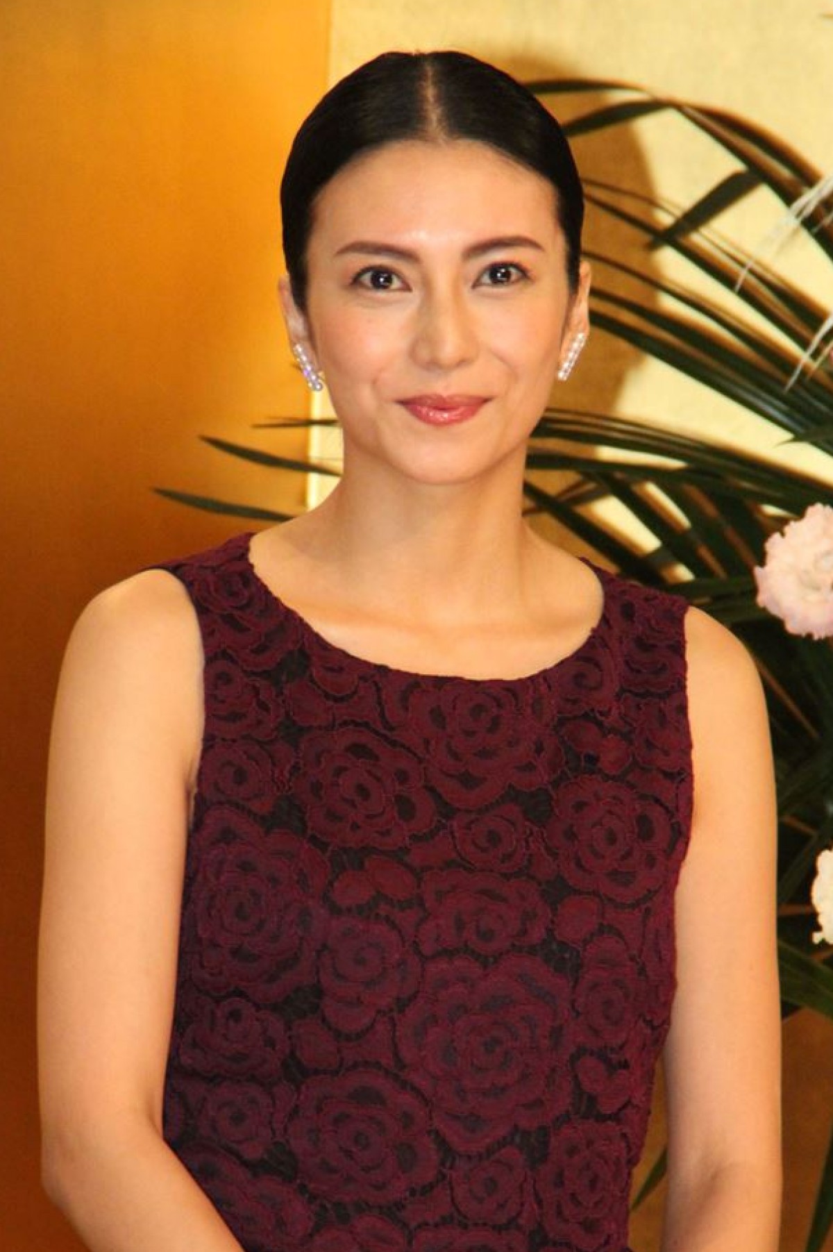 柴咲コウ、2017年大河主演に決定！女城主・井伊直虎役に「光栄です」と笑顔
