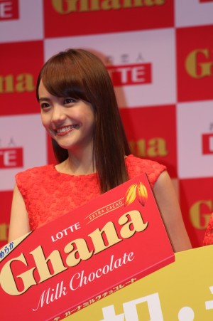 「ガーナミルクチョコレート」CMイベントに登場した松井愛莉