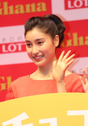 「ガーナミルクチョコレート」CMイベントに登場した土屋太鳳