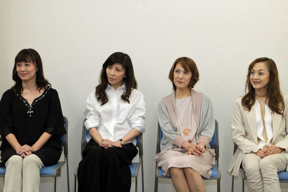 宝塚OG・森奈みはる、剣幸らとの共演に笑顔　「一瞬で昔に戻れる」現役時代を想起