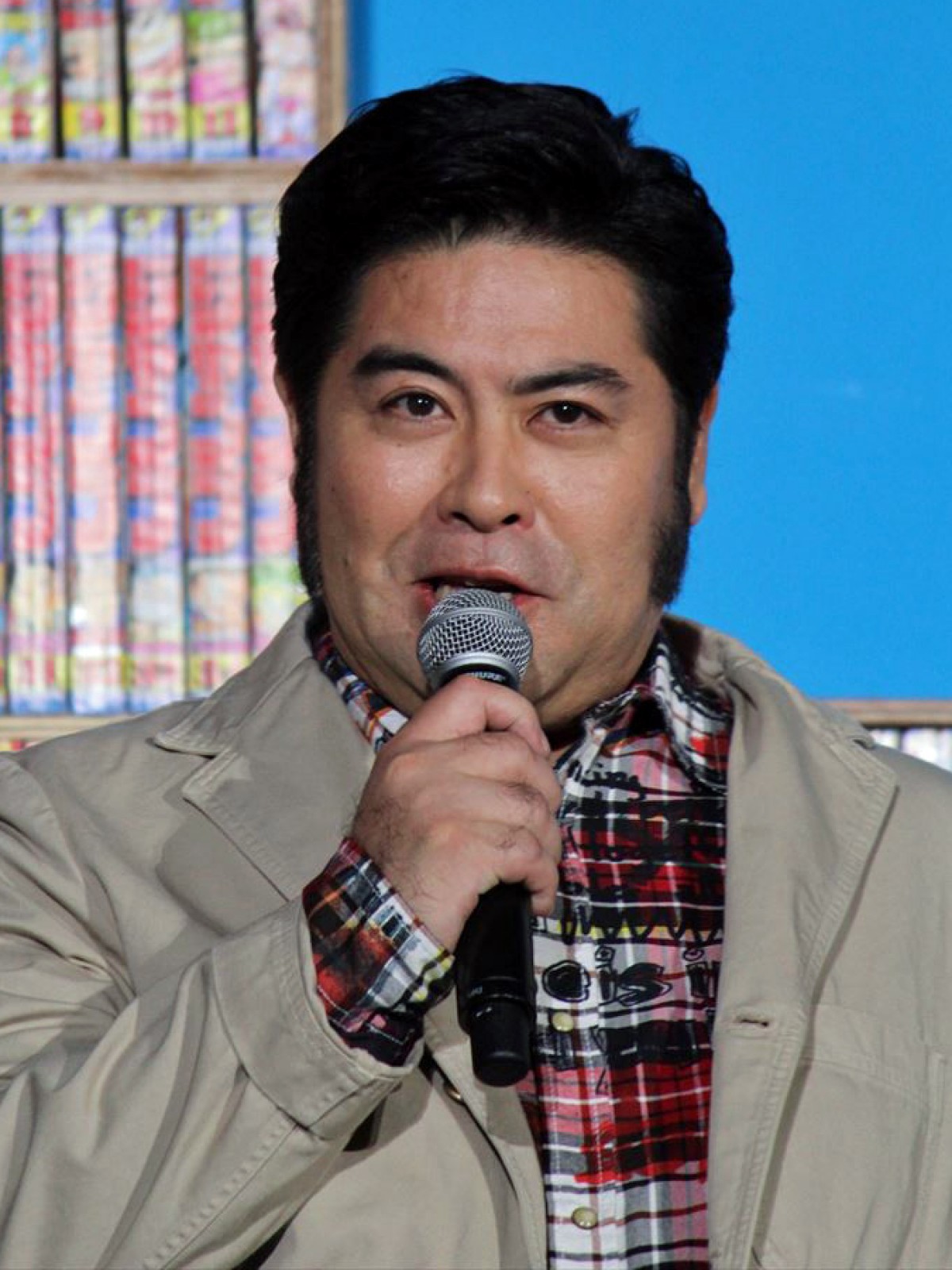 佐藤健、“山田孝之式腹筋”を披露する神木隆之介に苦笑い「こんなのやるの君だけ」