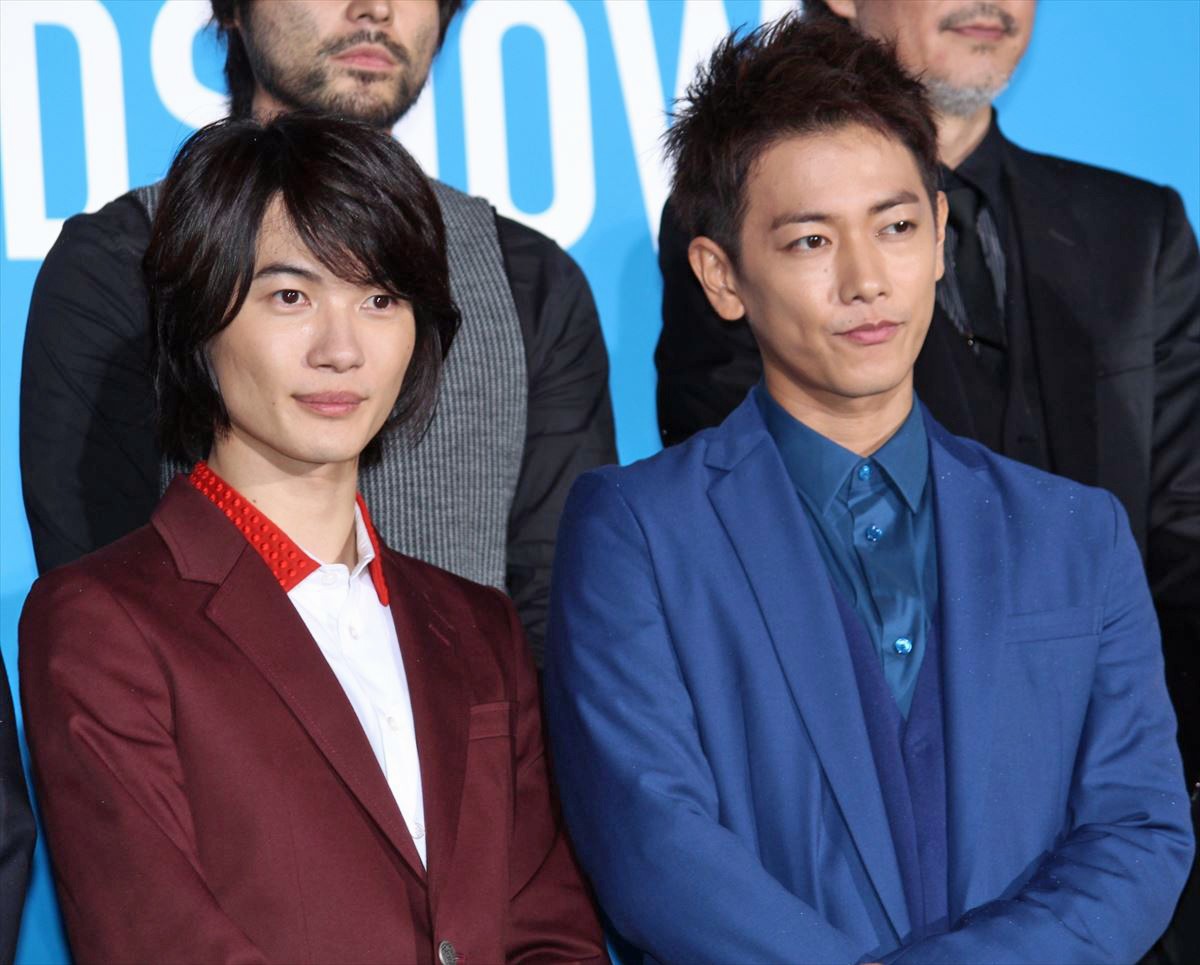 佐藤健、“山田孝之式腹筋”を披露する神木隆之介に苦笑い「こんなのやるの君だけ」