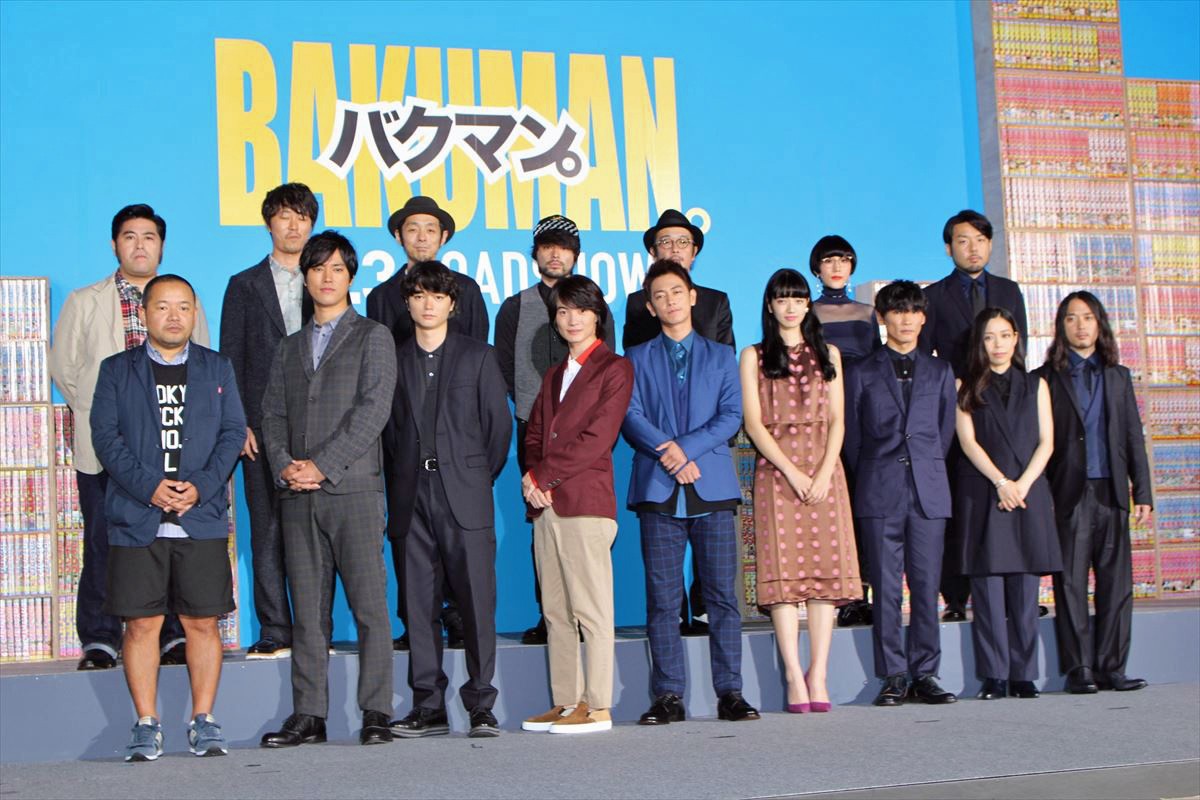 佐藤健、“山田孝之式腹筋”を披露する神木隆之介に苦笑い「こんなのやるの君だけ」