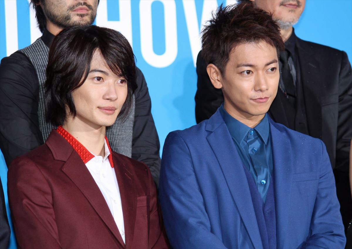 佐藤健、“山田孝之式腹筋”を披露する神木隆之介に苦笑い「こんなのやるの君だけ」