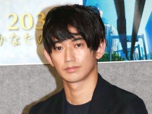 『2030かなたの家族』完成試写会に出席した瑛太