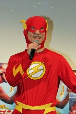 『THE FLASH／フラッシュ』の日本初上陸記念イベントに登場したなだぎ武