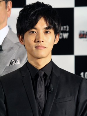 『図書館戦争 THE LAST MISSION』の完成報告会見に出席した松坂桃李