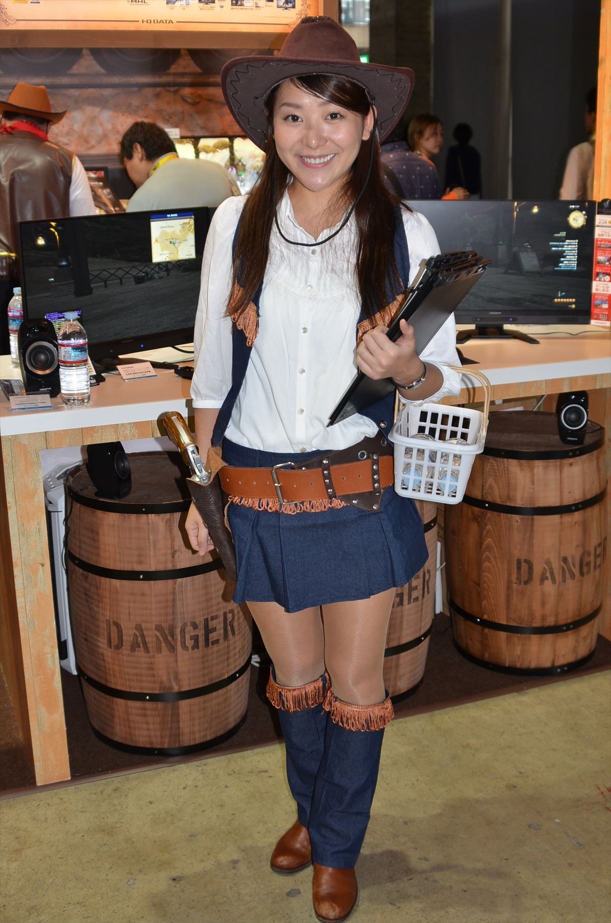 ＜TGS 2015＞東京ゲームショウに美女が大集結！コンパニオンフォト特集
