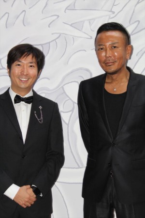 『龍が如く 極』トークイベントに登場した有村昆、名越稔洋氏