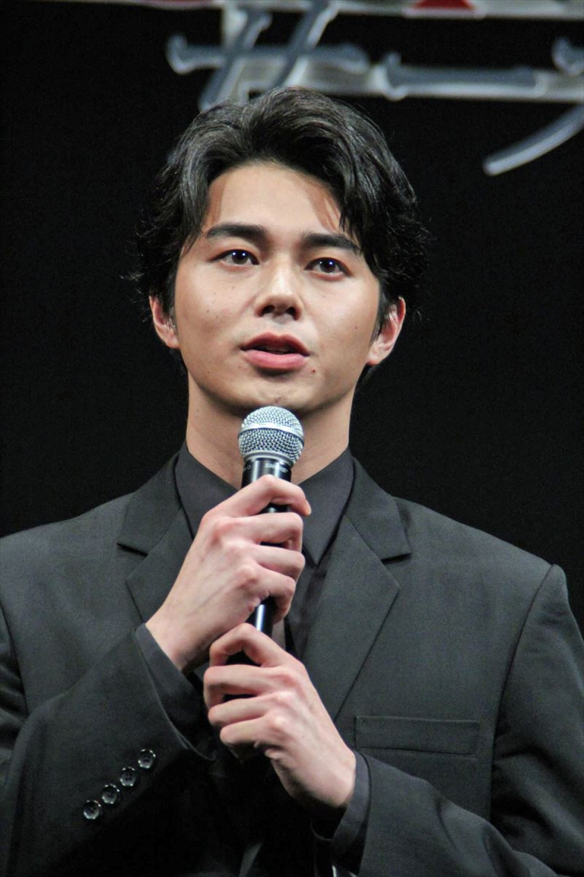 安藤政信、南極滞在説を否定 『GONIN サーガ』出演秘話で笑いを誘う