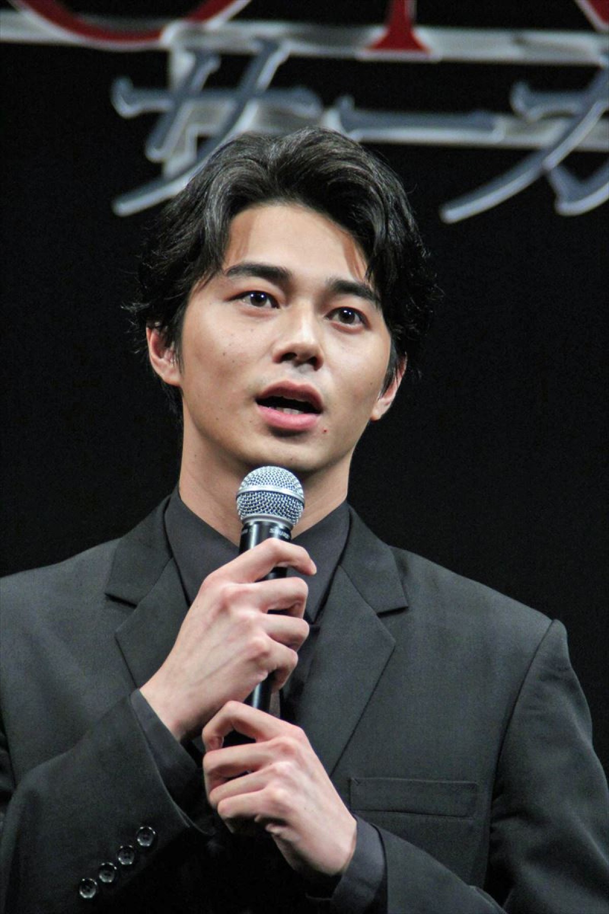 安藤政信、南極滞在説を否定 『GONIN サーガ』出演秘話で笑いを誘う